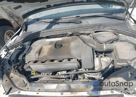 2010 Volvo Xc60 T6/T6 R-Design из США, поврежденный, VIN YV4992DZ8A2082337